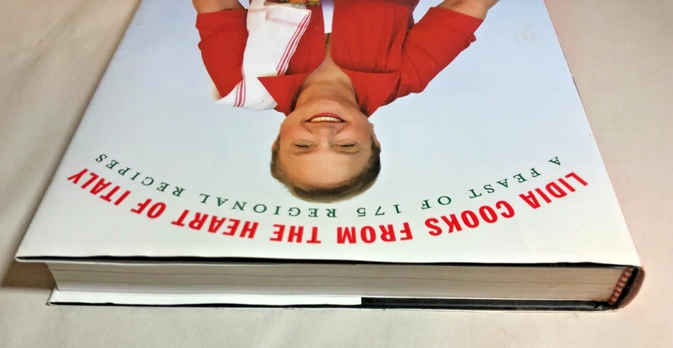 Signed LIDIA COOKS FROM THE HEART OF ITALY Cookbook Foto 2 de 4