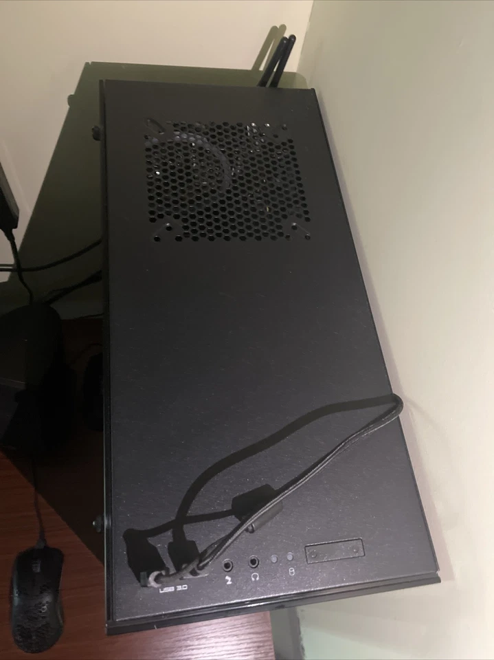 CyberPowerPC - Gaming Desktop - AMD Ryzen 3 2300X - 8GB DDR4 RAM - GeForce 1030 - Image 3 of 4