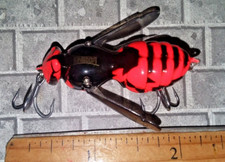 #FOB KINGDOM Señuelo sobre orugas Avispa Gigante FLO Naranja y Negro 1.57" 6 gramos ¡TOPWATER!