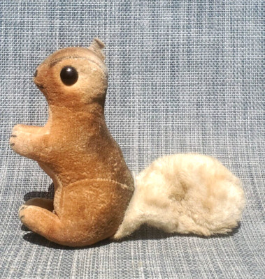50's Collegiate Manufacturing Plush Whitehouse Easter Egg Roll Squirrel 50's