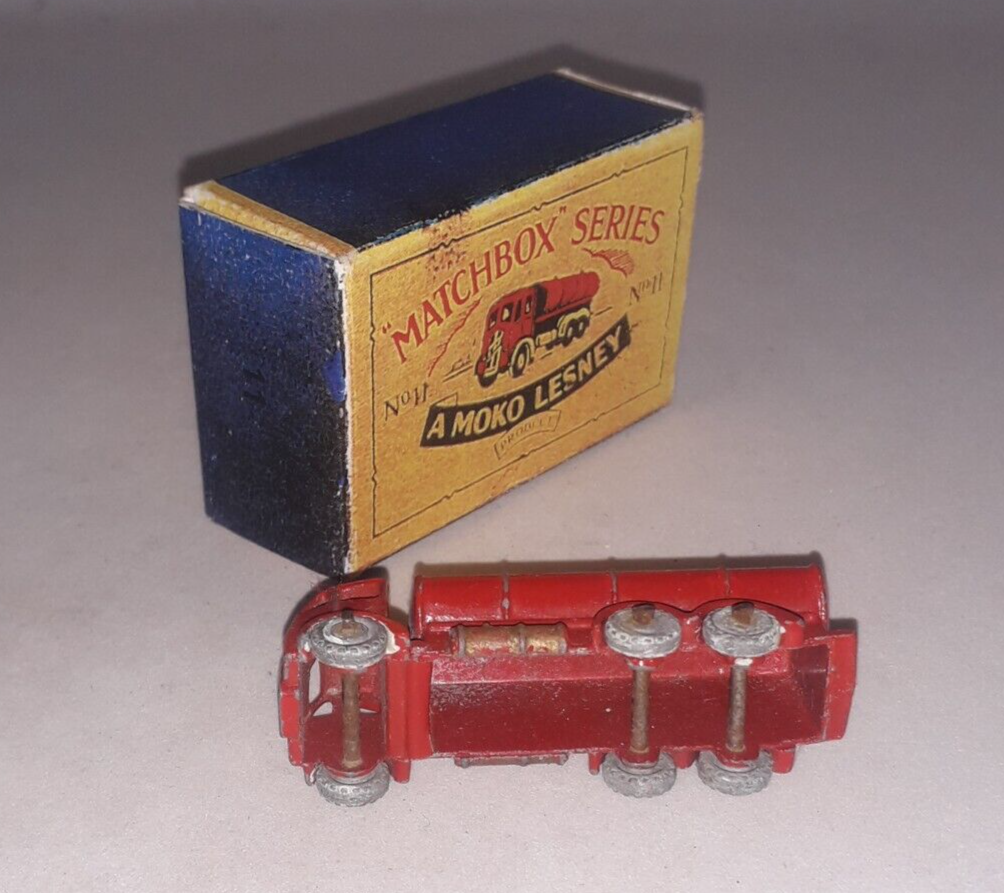 Matchbox Moko Lesney 11 a ERF Esso Tanker Lorry Original Model