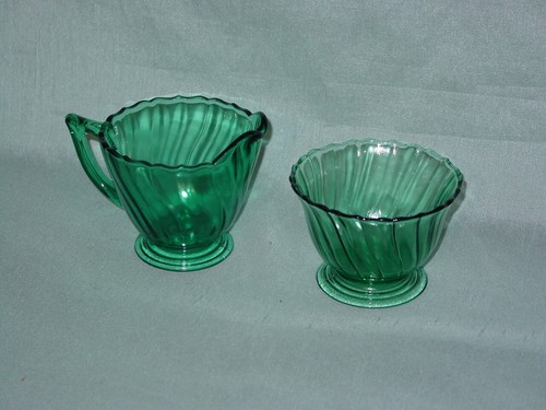 Vintage Jeannette Ultramarine Swirl Creamer & Open Sugar Bowl - Picture 3 of 6