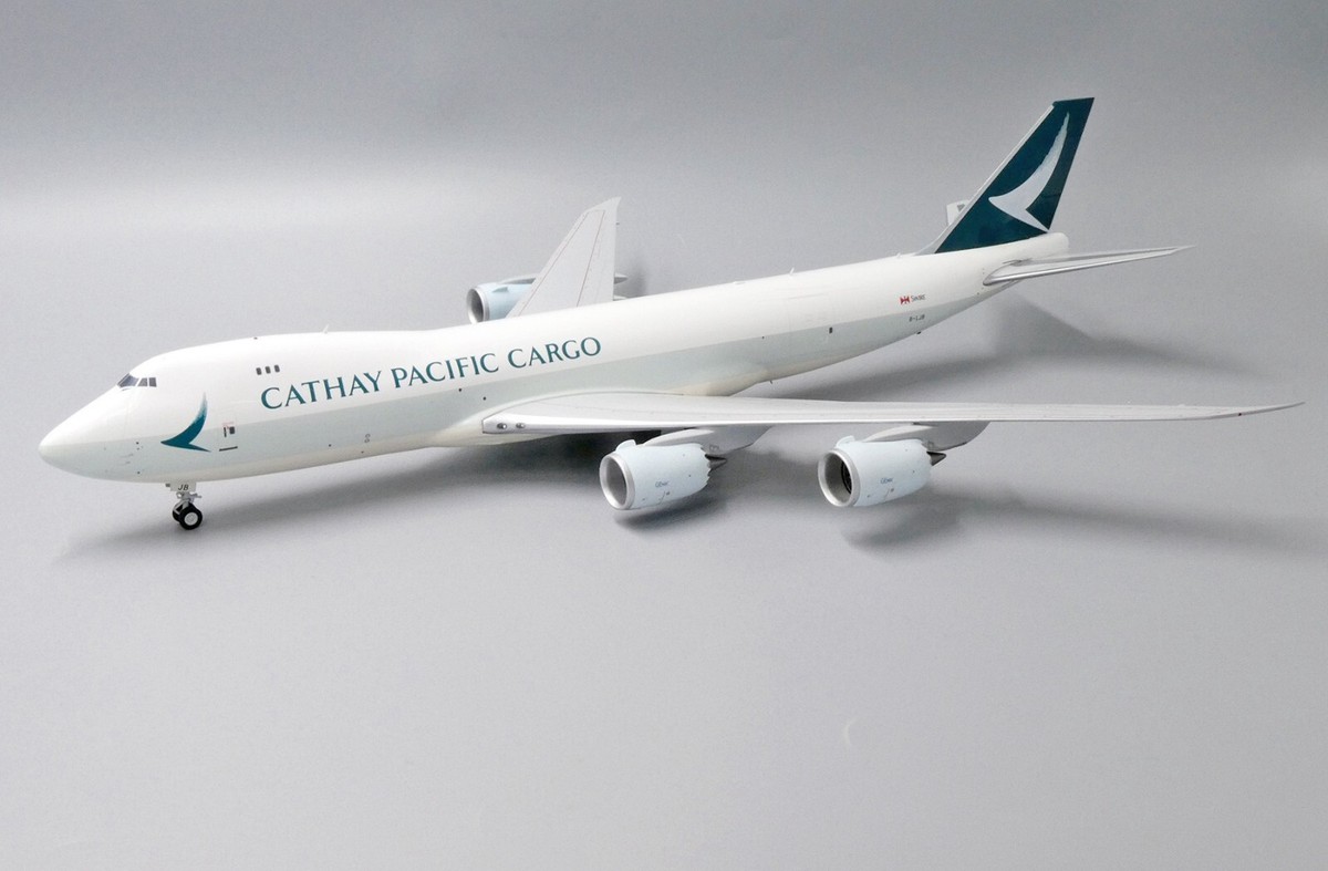 JC Wings XX2184 Cathay Pacific Cargo Boeing 747-8F B-LJB Diecast 1