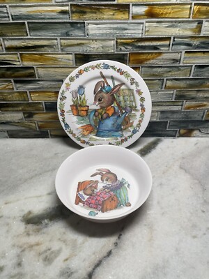Vintage Peter Rabbit Melamine Dinnerware Plate Bowl Oneida