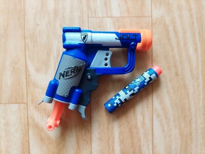Nerf Jolt blau Mini Blaster mit Dart