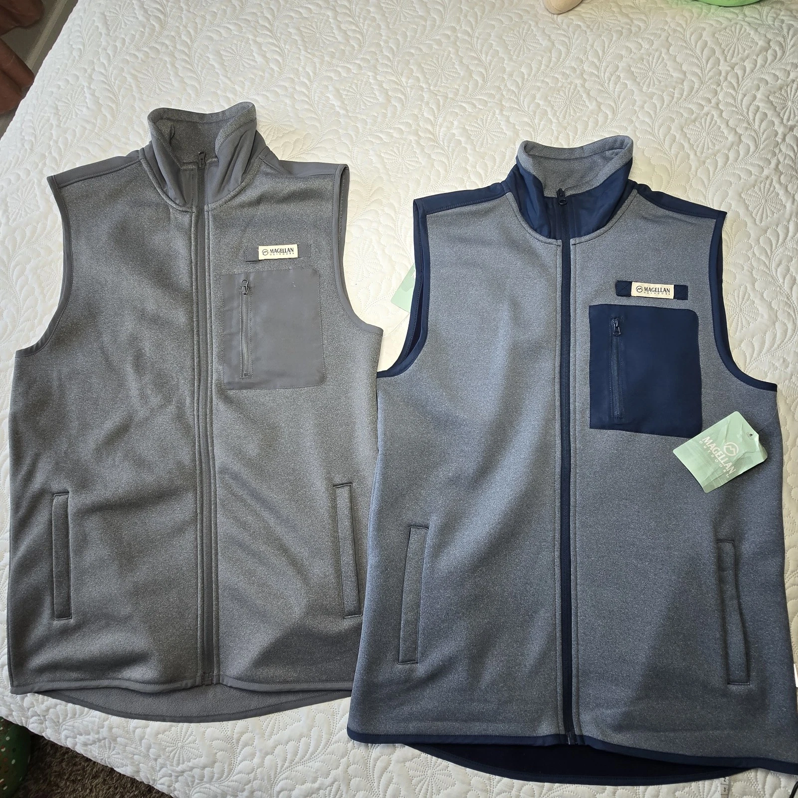 Magellan Outdoors Men's Overcast Fleece Vest Fish Gear ,Lot of two , Size Small