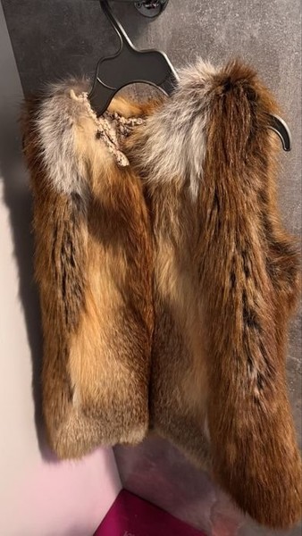 Women Fox Vest Brown One size