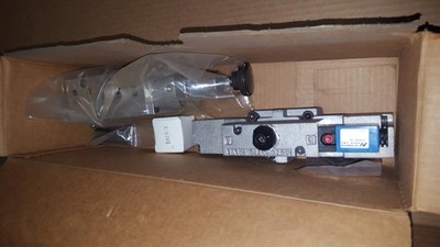 Automatic Valve AVD0398-001 Regulator w/ A7201-DB Solenoid-New In Box