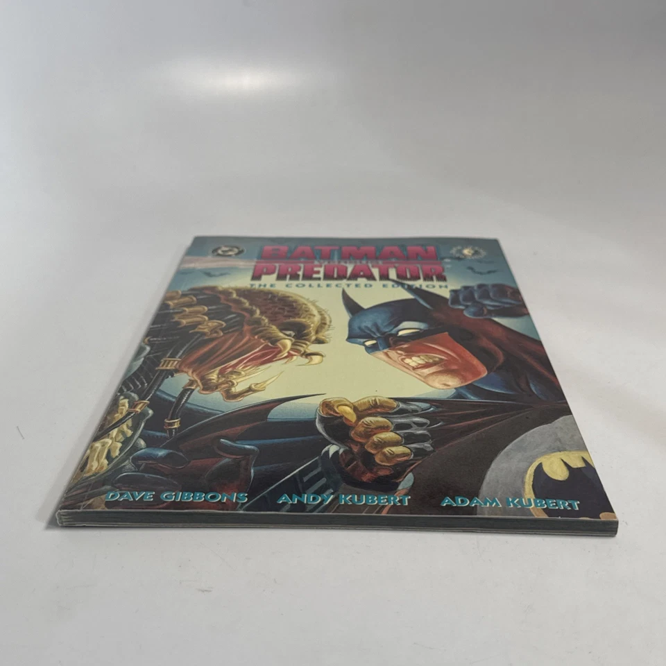 Batman Versus Predator La Edición Coleccionada TPB DC DH 1993 RARO 2ª Impresión Foto 2 de 4