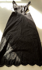 NWT DAMAGED-2 Small cuts Ann Taylor Emboidered Strappy Midi Dress size 4 Black