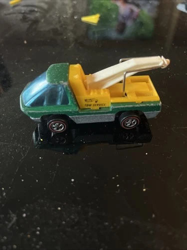 Vintage 1970 Hot Wheel Redline Heavyweights Green Tow Truck Wrecker Hong Kong