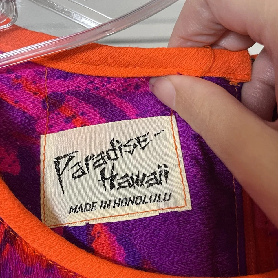 Vestido havaiano vintage Paradise Hawaii feito em Honolulu rosa brilho do dia Aloha - Imagem 3 de 4