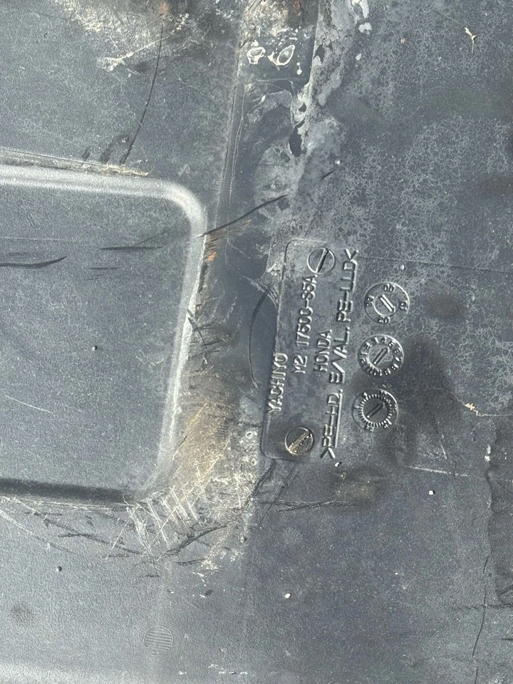 Honda Civic Fuel Tank Assembly | 01 02 03 04 05 Foto 4 de 4