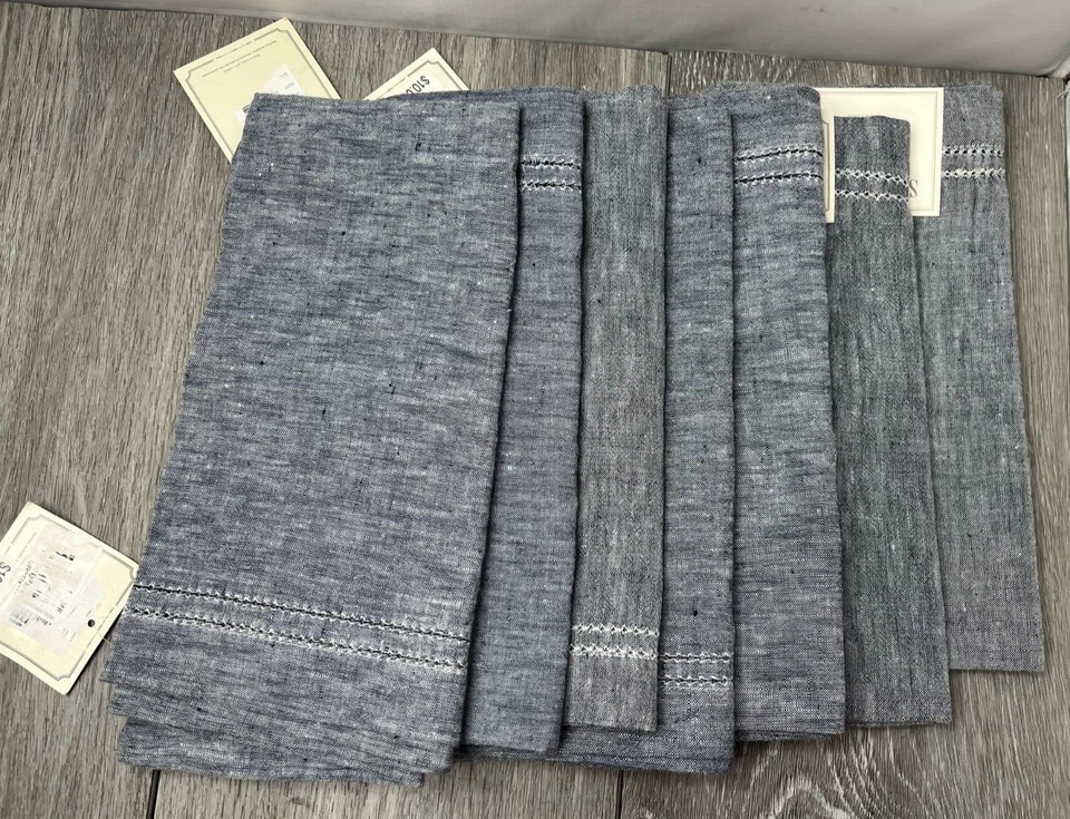 Lot/11 Southern Living: 4 Placemats / 7 Napkins, Blue (color has variances) - Image 4 of 4