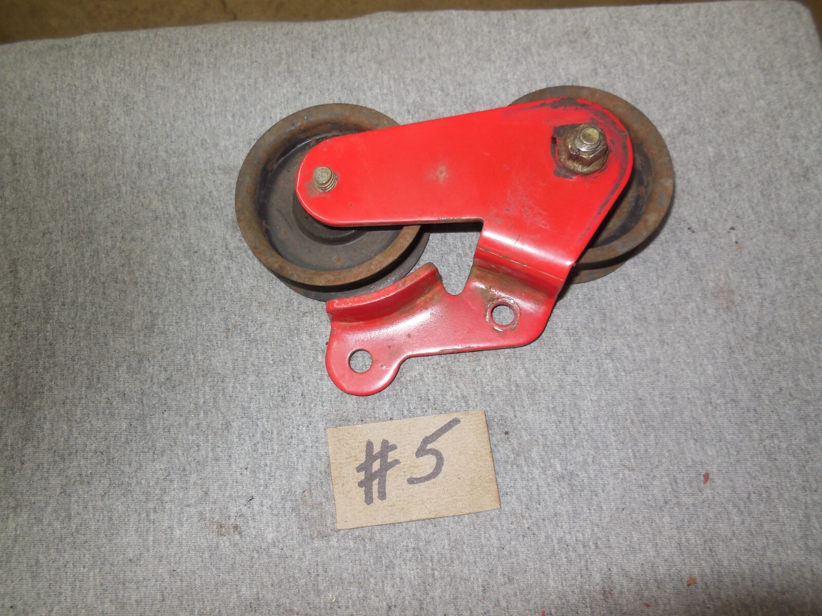 TROY BILT Lawn Tractor Idler Bracket WITH PULLEYS P/N 78304442, 756