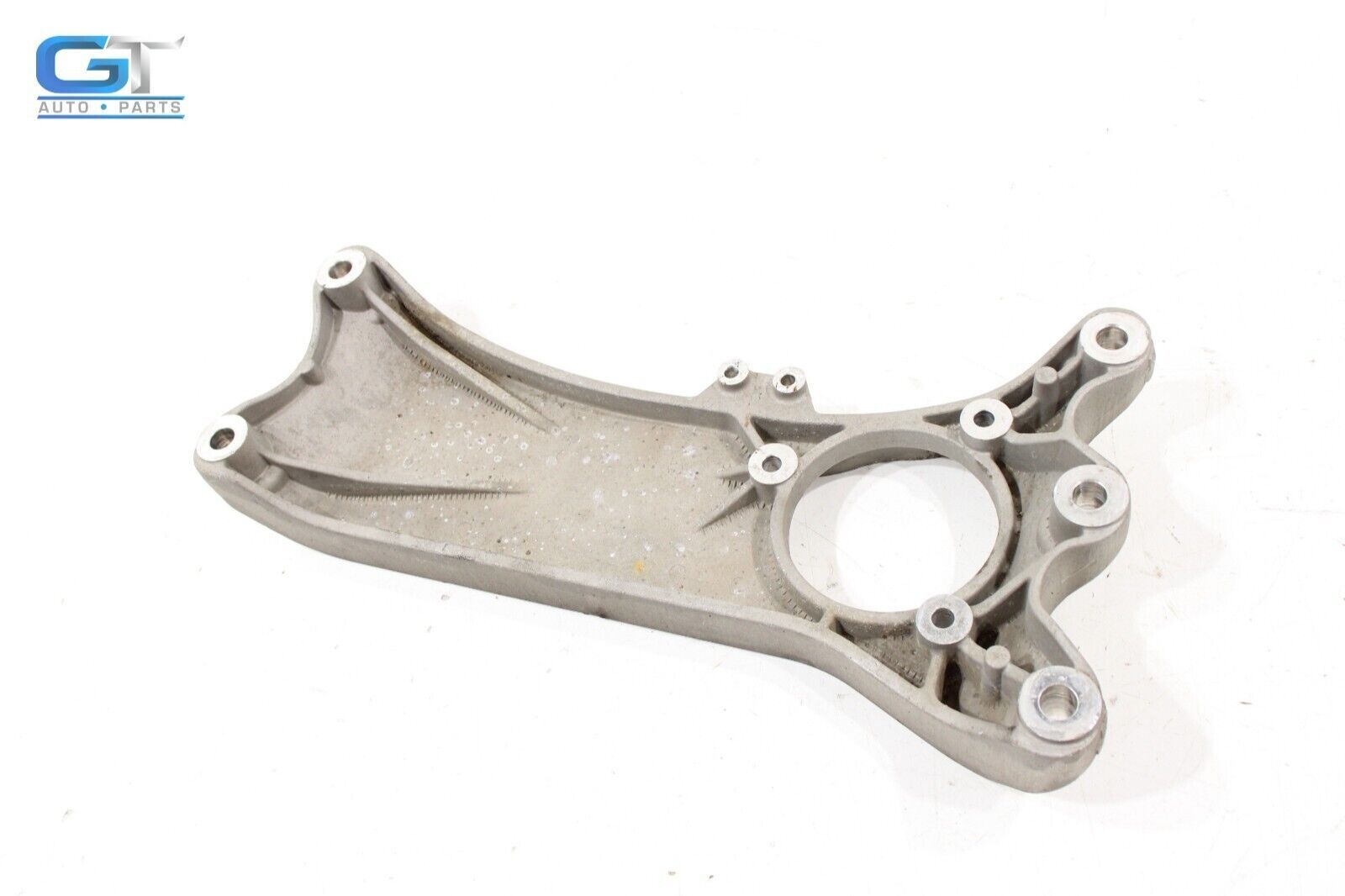 2014 - 2020 MASERATI GHIBLI AUTO TRANSMISSION GEARBOX MOUNT BRACKET OEM