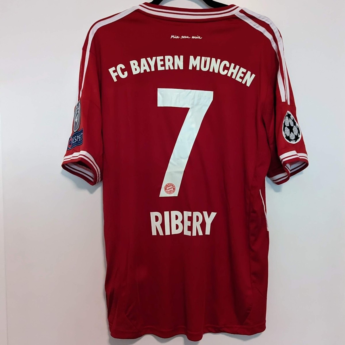 FC Bayern Munich Franck Ribery 2013 CL Final Retro Jersey