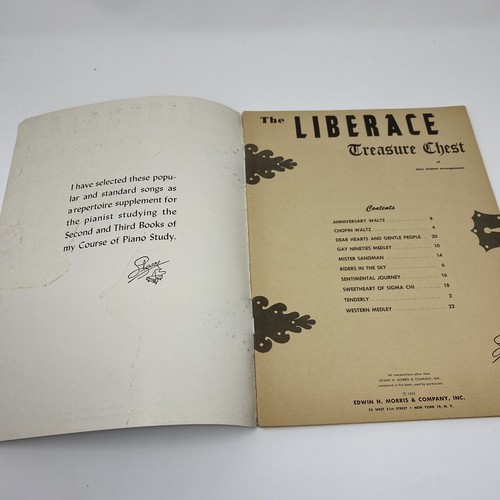 The Liberace Treasure Chest Sheet Music Easy Student Arrangements - Picture 2 of 7