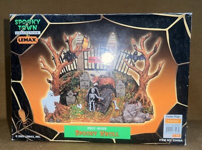 Lemax Spooky Town Collection RETIRED HALLOWEEN Spooky Knoll 2003 W/ Box