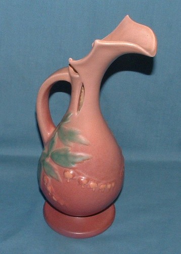 ROSEVILLE POTTERY, PINK, BLEEDING HEART EWER - 972-10" - USED CONDITION - Picture 3 of 9
