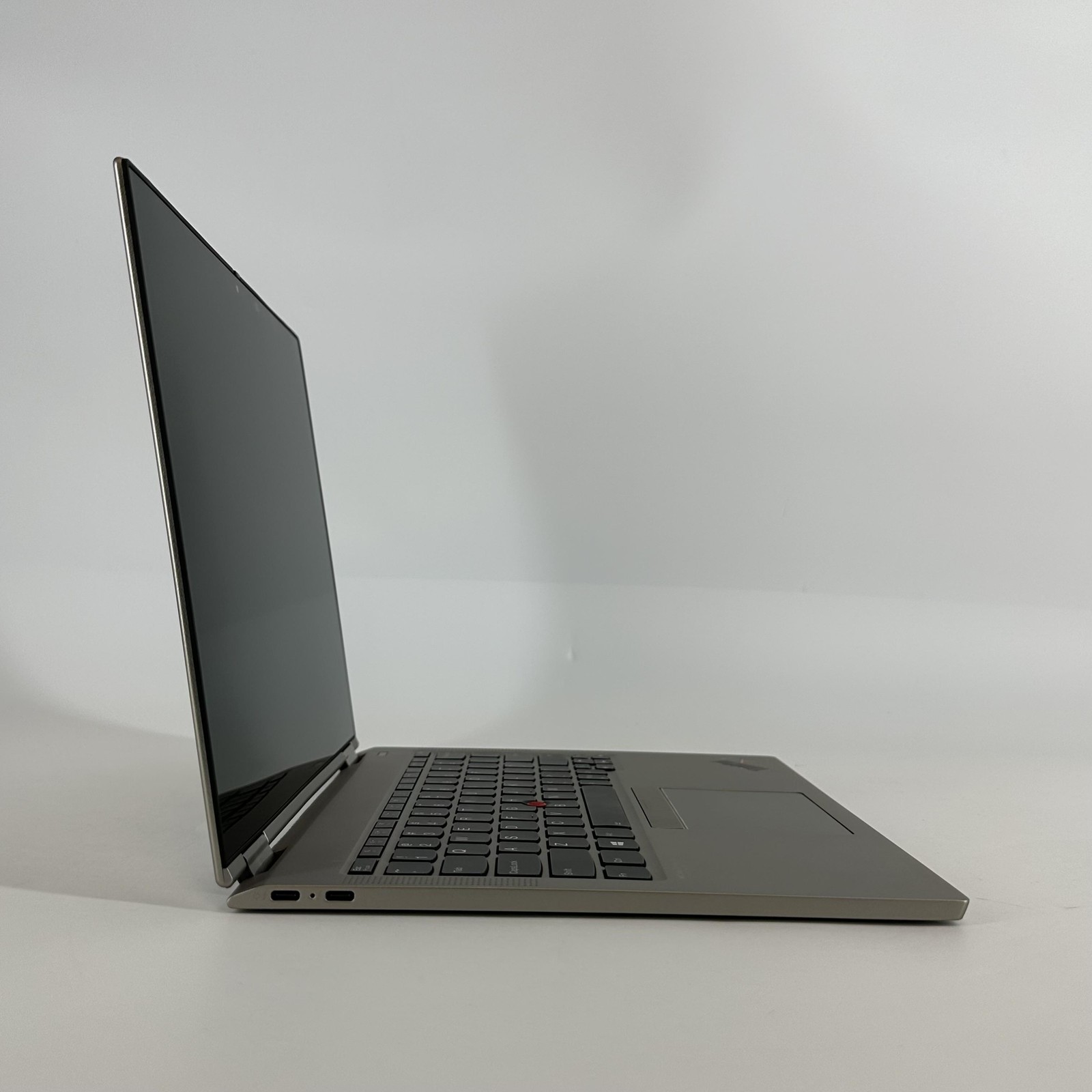Lenovo ThinkPad X1 Titanium Yoga Gen 1 13.5, 13-Inch Laptop, with Intel Core i5 11th Gen., 256 GB SSD (Solid State Drive), Windows 11 Pro
