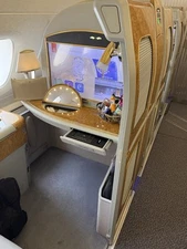 Emirates First Class Notebook/Pen Set New