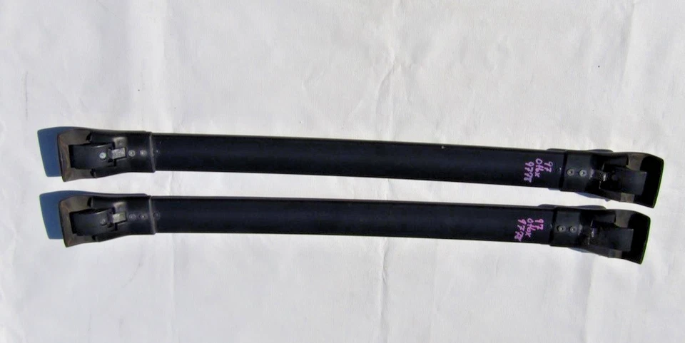 Juego de barras transversales para techo Subaru Legacy Outback 1996-1999 negras OEM Foto 2 de 4