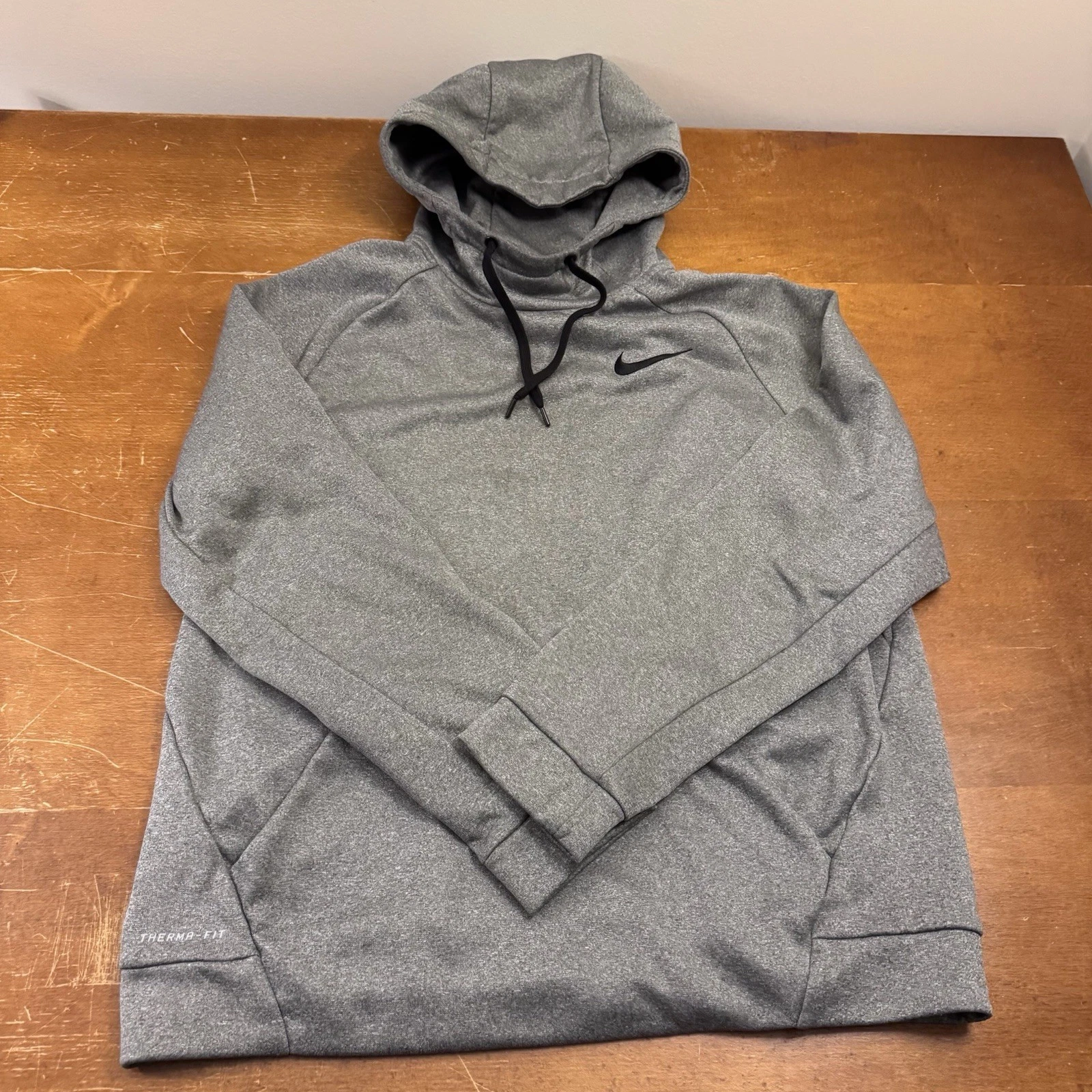 Nike Hoodie Mens Large Gray Therma Fit Pullover Training Long Sleeve Swoosh