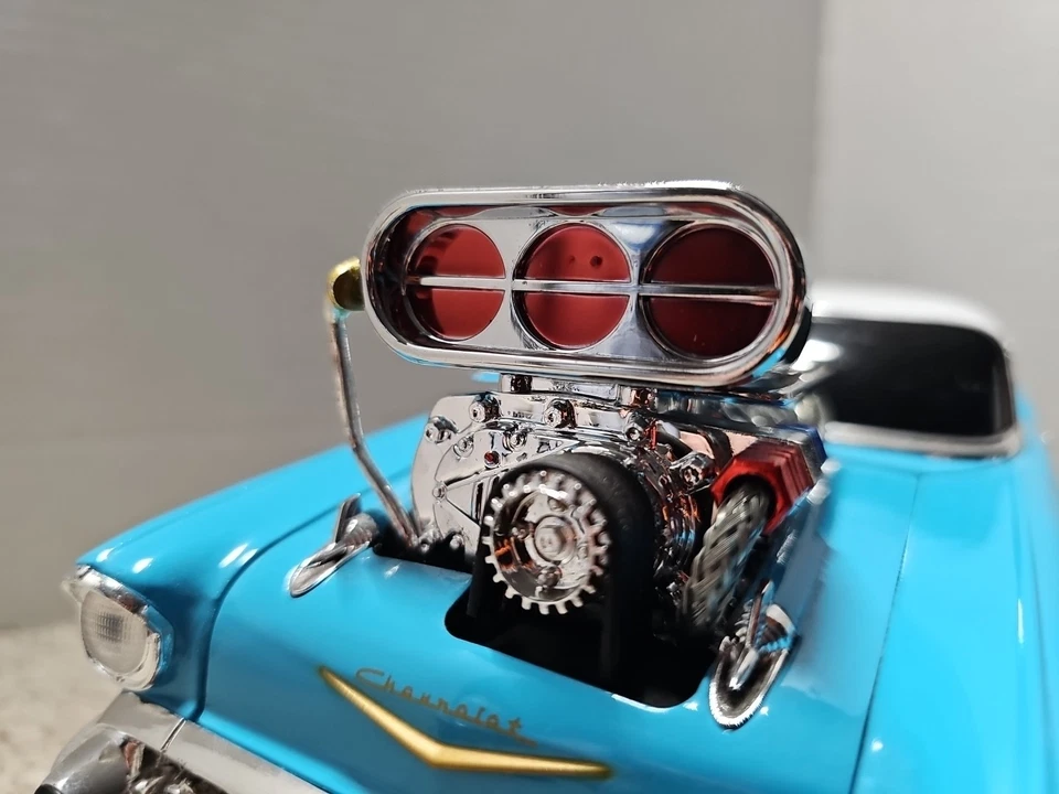 Vnt 2001 Muscle Machines Too Cool 1957 Chevy Bel Air 1:18 Scale Diecast Car - Image 3 of 4