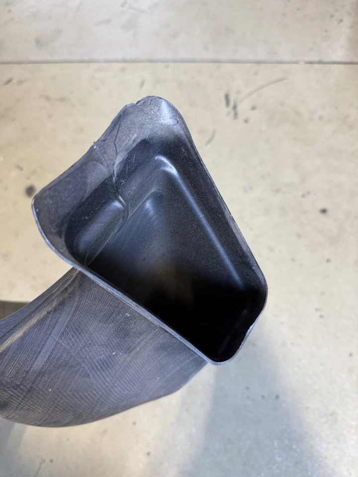 Ford Explorer Sport 2010-2019 calentador trasero caja de aire conducto inferior OEM | BB53-18D307-A Foto 4 de 4