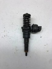 VW PASSAT B7 ALLTRACK 365 Einspritzdüse 038130073AL 1.90 Diesel 2003 33824452