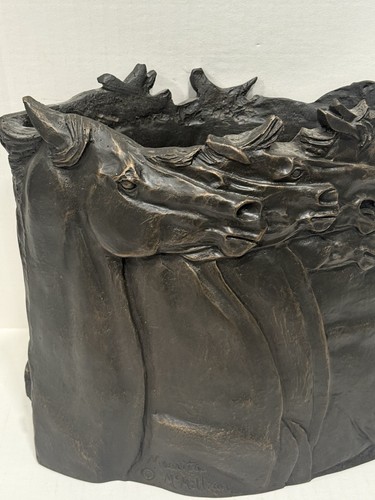 Running Horses Sculpture Bronze Vase Signed Marrita McMillian 10.3/8” W X 9.5” - Picture 8 of 24