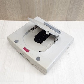 Sega Saturn Console Japanese White System with 2 Controllers & 3 Games HST-3220