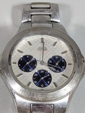 VTG Guess Water Pro Silver Tone Dial Round Case Stainless St. Band Watch 7.5 In.