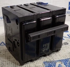 ITE Gould QP3B015 15 Amp 120/240 VAC 3 Pole Type EQ-P Plug-In Breaker