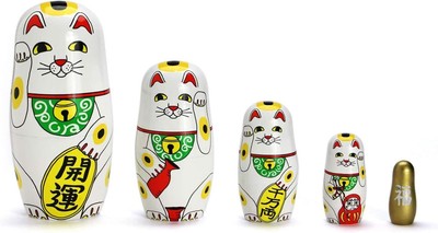 LUCKY CAT Matryoshka Maneki Neko Figurine From Japan