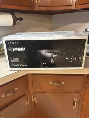 Yamaha R-N303 Network Stereo Receiver MusicCast Network New Open Box