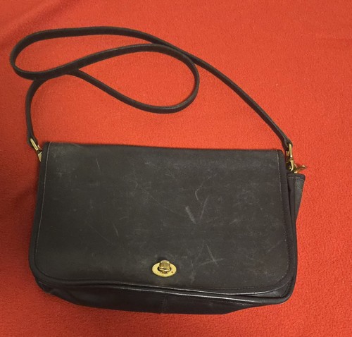 Vintage 70s Coach Penny Pocket Made in USA Crossbody