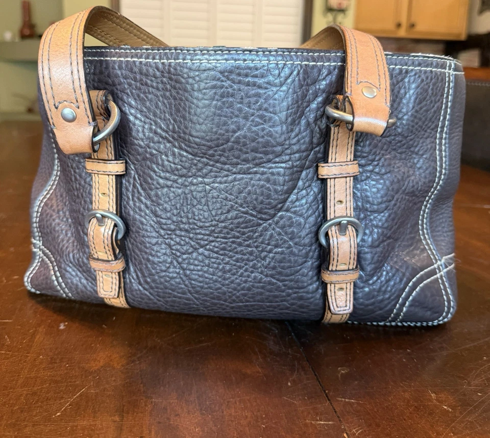 Bolso de mano Coach Chelsea vintage de cuero granulado marrón  Foto 2 de 4