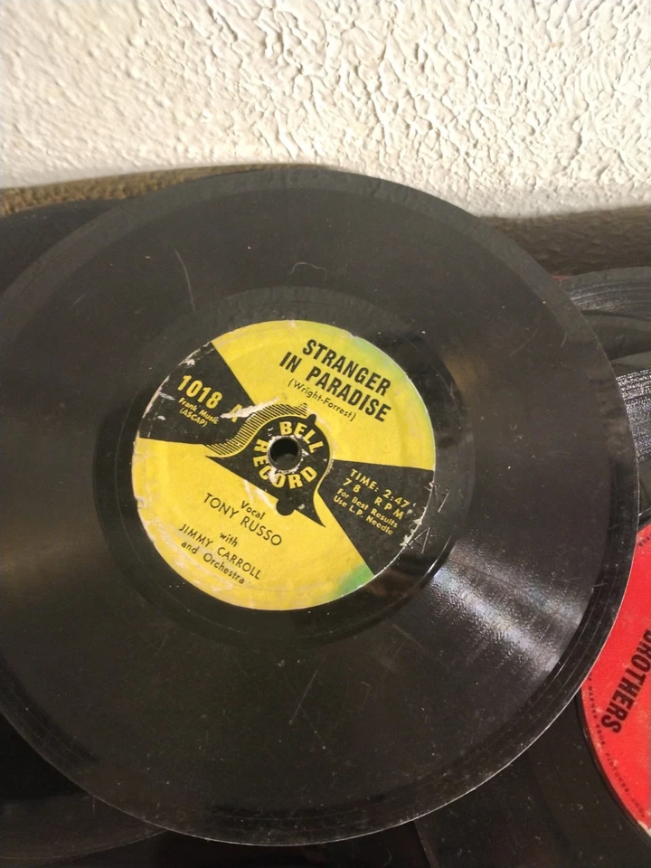 Lot of 30 Vintage 1960s & 1970s Mixed Genre 45 rpm Vinyl Records,Cream, More - Image 4 of 4