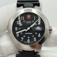 Victorinox Swiss Army Maverick Hombre Estuche Tono Plateado Hecho en Suiza Reloj de Cuarzo