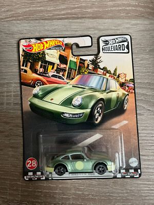Hot Wheels Boulevard Premium Porsche 964 & Corvette Z06 Drag Racer