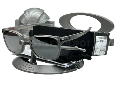   ️ OAKLEY OJECTOR 009018 MATTE GREY INK/PRIZM BLACK POLARIZED SUNGLASSES (38)