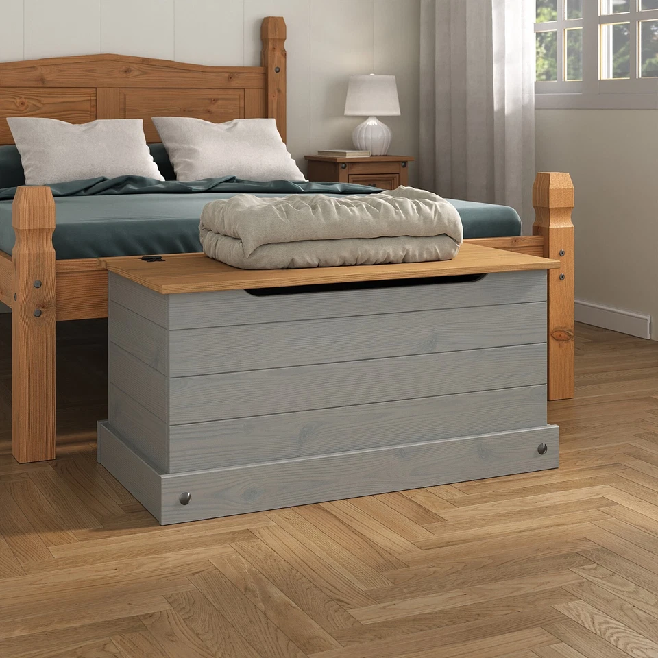 Corona Blanket Box Trunk Storage Chest Ottoman Pine Wood Grey Toy Chest Bedding - Image 4 of 4