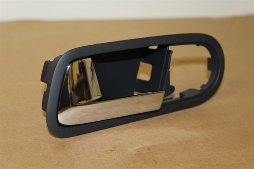 Left (front or rear) inner