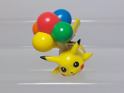 ANA ピカチュウ 風船付きフィギュア s-l400.jpg