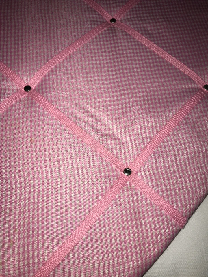 Pink Chequered Memo Board - Image 4 of 4