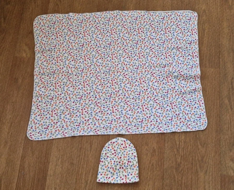Babies 100% Organic Cotton Blanket & Hat Two Piece Set 0-6 Months EXCELLENT - Image 2 of 4