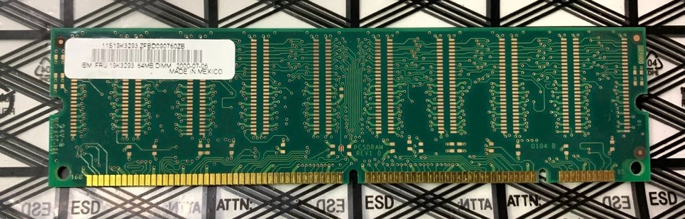 Micron MT8LSDT864AG PC133U-333-542-A 64MB SYNCH 133MHz CL3 Memory RAM Module - Image 2 of 2