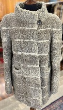 Cappotto Pelliccia Persiano Grigio Beige Colla A Vulcano Lavorazione Orizzontale